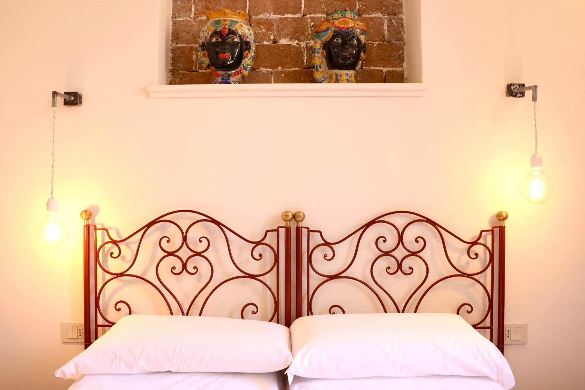 Holiday Lux Boutique Room Catania Phòng bức ảnh