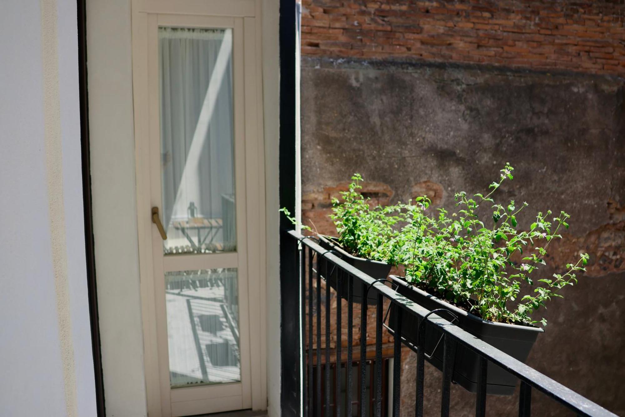 Holiday Lux Boutique Room Catania Phòng bức ảnh