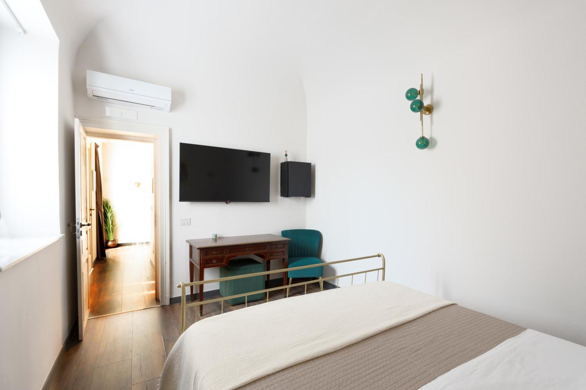 Holiday Lux Boutique Room Catania Ngoại thất bức ảnh
